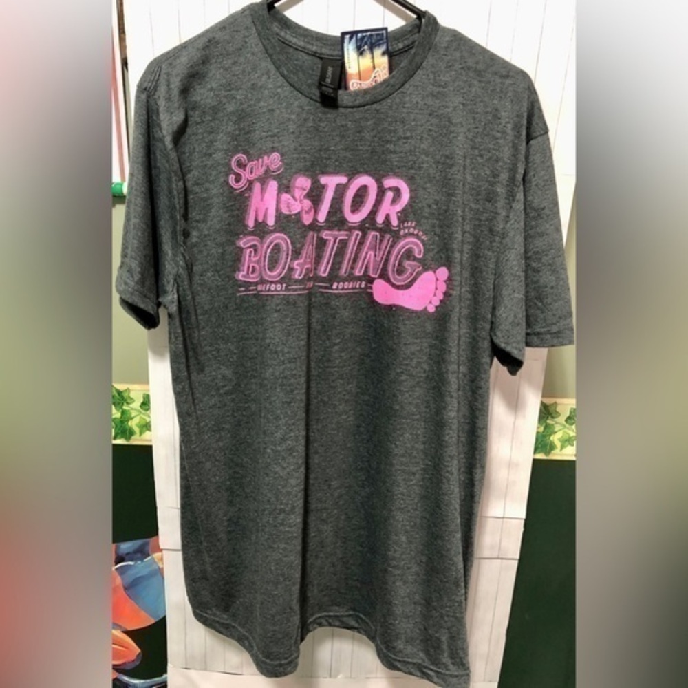 ☄️Barefoot Bar & Grill Breast🎗️Cancer T-shirt